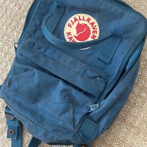 Fjallraven Kånken Deep Blue Backpack kids mini